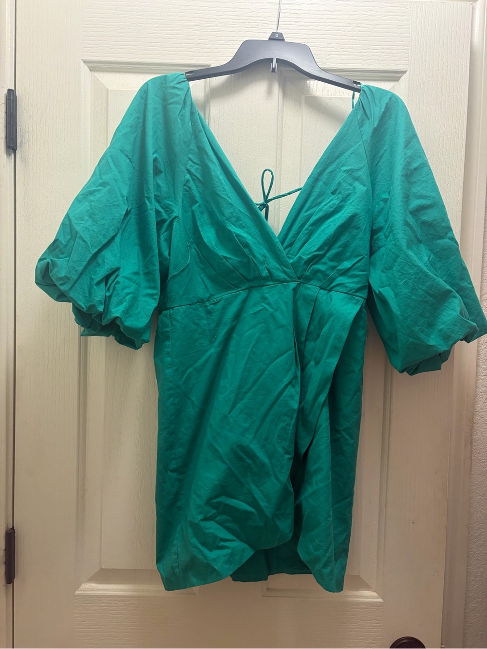 Altar’d state Green V-Neck Puff Sleeve Dress